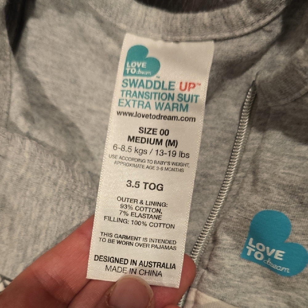 Love To Dream Swaddle Up Transition Suit Extra Warm 3.5 TOG Medium - Penguin - Picture 4 of 4
